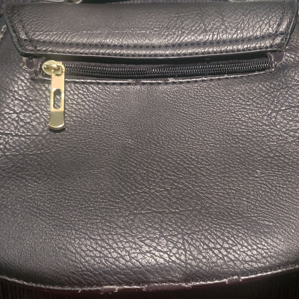 MK Purse - Picture 3 of 4